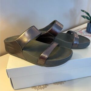 Lulu's Metallic Brown Women's Sandals;  Lulu Slides FitFlop;